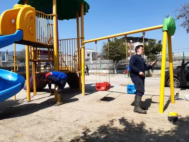 Germencik Belediyesi kent estetiğine yönelik çalışmalarını sürdürüyor Germencik Belediyesi kent estetiğine yönelik çalışmalarını sürdürüyor
