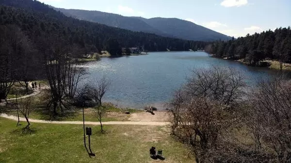 Gölcük Tabiat Parkı'nda bahar güzelliği Gölcük Tabiat Parkı'nda bahar güzelliği