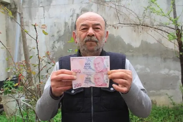 Hatalı basım 200 TL'yi, 55 bin TL'ye satışa çıkardı Hatalı basım 200 TL'yi, 55 bin TL'ye satışa çıkardı