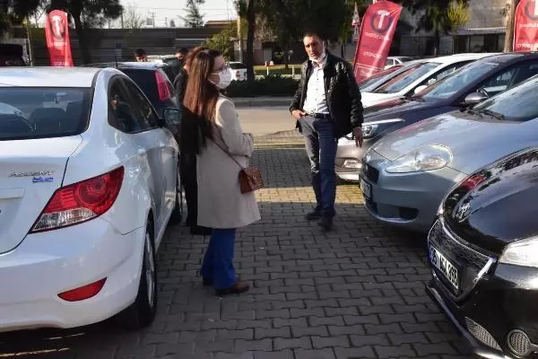 HAVALAR ISINDI, İKİNCİ EL OTOMOBİL SATIŞINDA HAREKETLİLİK BAŞLADI HAVALAR ISINDI, İKİNCİ EL OTOMOBİL SATIŞINDA HAREKETLİLİK BAŞLADI