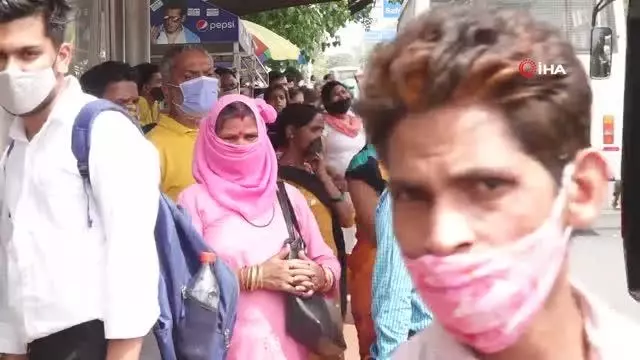 - Hindistan'da günlük vaka sayısında rekor- Hindistan'da son 24 saatte 115 bin 736 yeni vaka - Hindistan'da günlük vaka sayısında rekor- Hindistan'da son 24 saatte 115 bin 736 yeni vaka