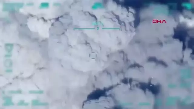 Son dakika haberleri... IRAK'IN KUZEYİ METİNA BÖLGESİNDE 5 PKK'LI TERÖRİST ETKİSİZ HALE GETİRİLDİ Son dakika haberleri... IRAK'IN KUZEYİ METİNA BÖLGESİNDE 5 PKK'LI TERÖRİST ETKİSİZ HALE GETİRİLDİ