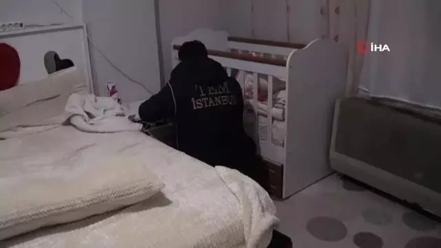 İstanbul'da HTŞ ve DEAŞ'a operasyon: 4'ü yabancı 8 şüpheli yakalandı İstanbul'da HTŞ ve DEAŞ'a operasyon: 4'ü yabancı 8 şüpheli yakalandı