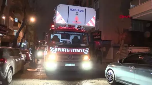 İSTANBUL-GÜNGÖREN'DE 4 KATLI BİNADA YANGIN; DUMANDAN ETKİLENEN 3 KİŞİ HASTANEYE KALDIRILDI İSTANBUL-GÜNGÖREN'DE 4 KATLI BİNADA YANGIN; DUMANDAN ETKİLENEN 3 KİŞİ HASTANEYE KALDIRILDI