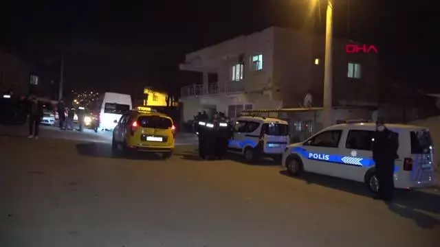 Son dakika haberleri! İZMİR'DE SİLAHLI ÇATIŞMA 2'Sİ KADIN 6 YARALI Son dakika haberleri! İZMİR'DE SİLAHLI ÇATIŞMA 2'Sİ KADIN 6 YARALI