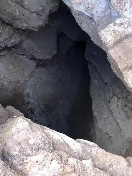 Jandarma ekipleri ormanlık alandaki kaçak kazıya suçüstü yaptı Jandarma ekipleri ormanlık alandaki kaçak kazıya suçüstü yaptı