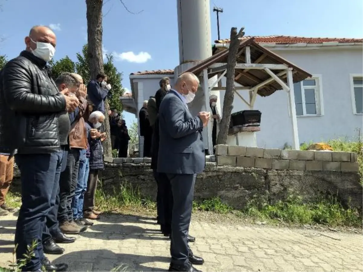 Kaçak maden ocağında yaşamını yitiren işçi toprağa verildi
