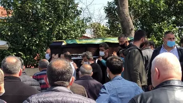 Kaçak maden ocağında yaşamını yitiren işçi toprağa verildi Kaçak maden ocağında yaşamını yitiren işçi toprağa verildi