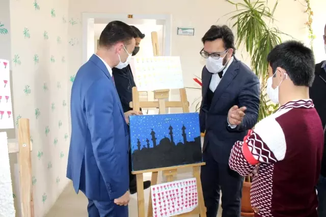 Kahta'da zihinsel engelli ve otizmli öğrencilere özel 'Uygulama Evi' açıldı Kahta'da zihinsel engelli ve otizmli öğrencilere özel 'Uygulama Evi' açıldı