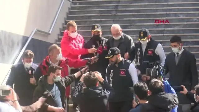 KARTAL'DA AVUKATLIK BÜROSUNDA 4 KİŞİYİ ÖLDÜREN ZANLI ADLİYEYE SEVK EDİLDİ -1 KARTAL'DA AVUKATLIK BÜROSUNDA 4 KİŞİYİ ÖLDÜREN ZANLI ADLİYEYE SEVK EDİLDİ -1