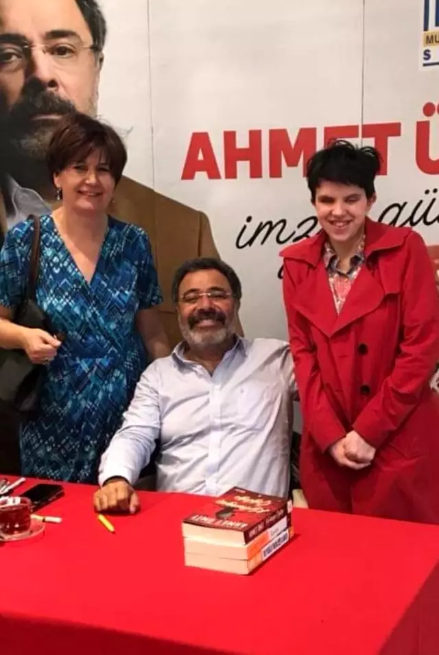 Son dakika... Kartal'da miras kavgasında ölen 4 kişinin cenazeleri Adli Tıp Kurumu'ndan alındı Son dakika... Kartal'da miras kavgasında ölen 4 kişinin cenazeleri Adli Tıp Kurumu'ndan alındı