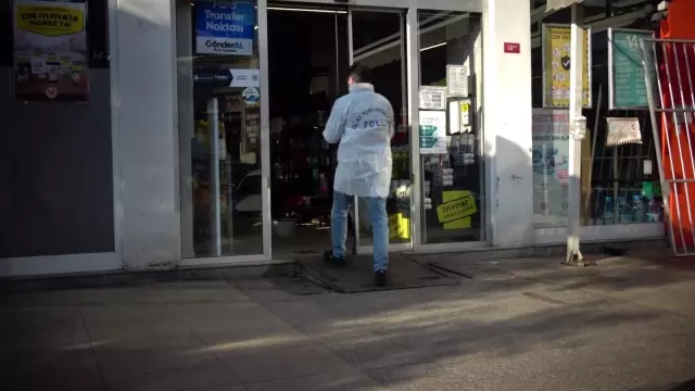 Son dakika haberi: Film sahnelerini aratmayan kaçış kamerada... Seyir halindeki araca çarpıp, polis ekiplerini durdurdular Son dakika haberi: Film sahnelerini aratmayan kaçış kamerada... Seyir halindeki araca çarpıp, polis ekiplerini durdurdular