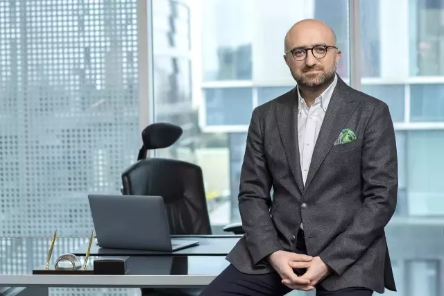 Kategori Mağazacıları Derneği'nde Başkan Serhan Tınastepe ile devam kararı Kategori Mağazacıları Derneği'nde Başkan Serhan Tınastepe ile devam kararı