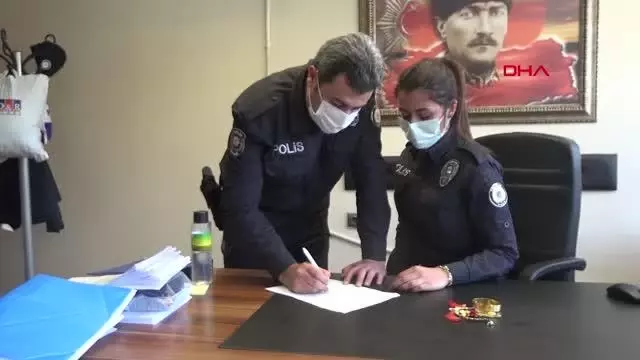 Son dakika haber... KAYBETTİĞİ 27 BİN LİRALIK ALTINLARINI, POLİS EKİPLERİ BULDU Son dakika haber... KAYBETTİĞİ 27 BİN LİRALIK ALTINLARINI, POLİS EKİPLERİ BULDU