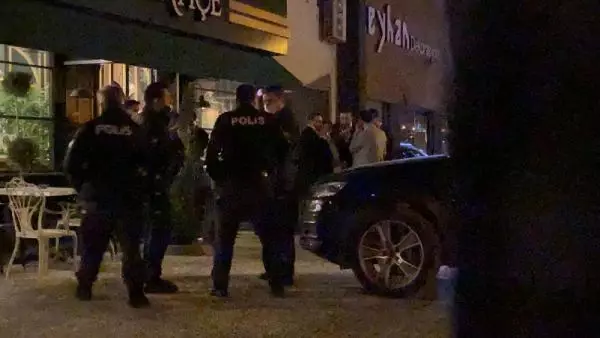 Kısıtlamaya rağmen açık restoranda yemeğe 51 bin lira ceza Kısıtlamaya rağmen açık restoranda yemeğe 51 bin lira ceza