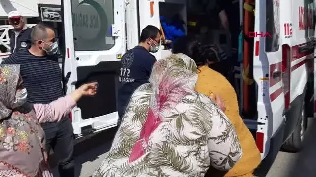 Son dakika haber: KOCAELİ 8 YAŞINDAKİ TOPRAK KAZADA YARALANDI, ANNEANNESİ SİNİR KRİZİ GEÇİRDİ Son dakika haber: KOCAELİ 8 YAŞINDAKİ TOPRAK KAZADA YARALANDI, ANNEANNESİ SİNİR KRİZİ GEÇİRDİ