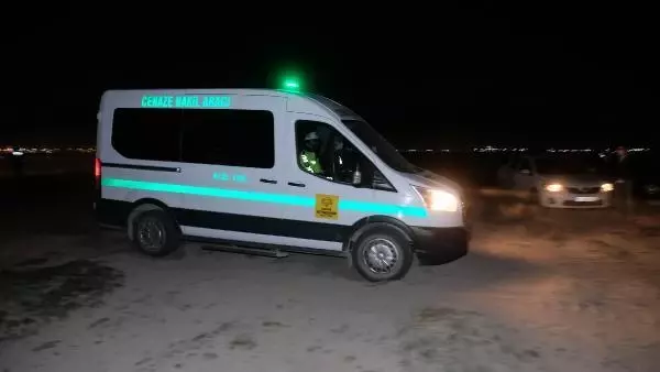 KONYA ŞEHİT PİLOTUN CENAZESİ, MORGA KALDIRILDI KONYA ŞEHİT PİLOTUN CENAZESİ, MORGA KALDIRILDI