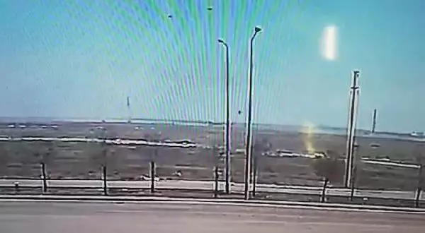 Konya'da askeri uçak kaza kırıma uğradı; pilot şehit oldu (3) Konya'da askeri uçak kaza kırıma uğradı; pilot şehit oldu (3)