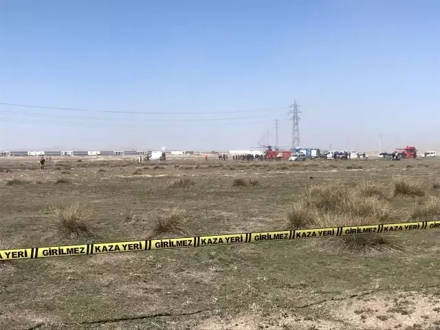 Türk Yıldızları 9 yıl sonra 2'inci şehidini verdi Türk Yıldızları 9 yıl sonra 2'inci şehidini verdi