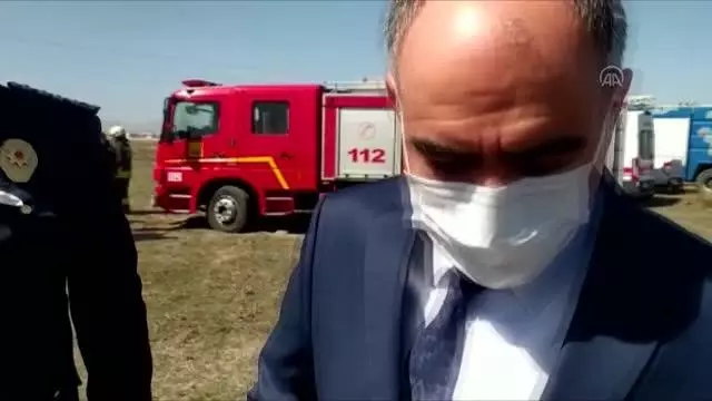 Konya Valisi Özkan - Karatay ilçesinde düşen gösteri uçağı Konya Valisi Özkan - Karatay ilçesinde düşen gösteri uçağı