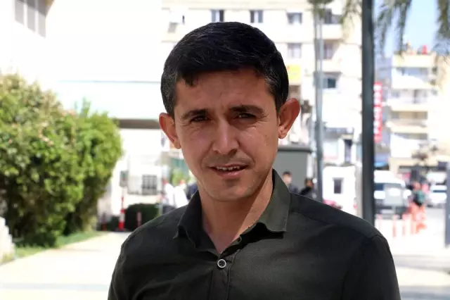 Köpeğin peşine düşen kurtlar güvenlik kamerasında Köpeğin peşine düşen kurtlar güvenlik kamerasında