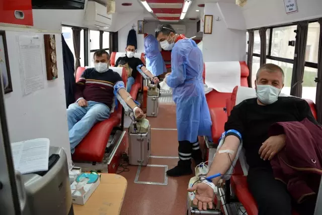 Korkuteli'nde 2 günde 167 ünite kan bağışı Korkuteli'nde 2 günde 167 ünite kan bağışı