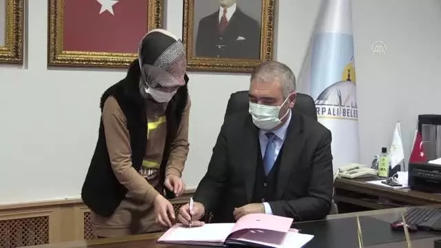 KOVİD-19 HASTALARI YAŞADIKLARINI ANLATIYOR -'Testi negatif çıkan 11 yaşındaki oğlumun tedirginliği bizi hastalıktan daha çok korkuttu' KOVİD-19 HASTALARI YAŞADIKLARINI ANLATIYOR -'Testi negatif çıkan 11 yaşındaki oğlumun tedirginliği bizi hastalıktan daha çok korkuttu'