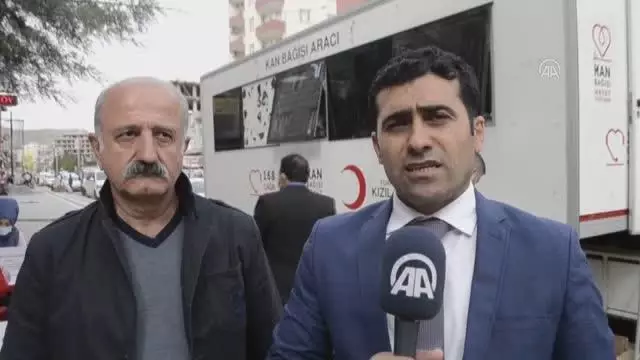 Kozluk'ta kan bağışı kampanyasına destek Kozluk'ta kan bağışı kampanyasına destek
