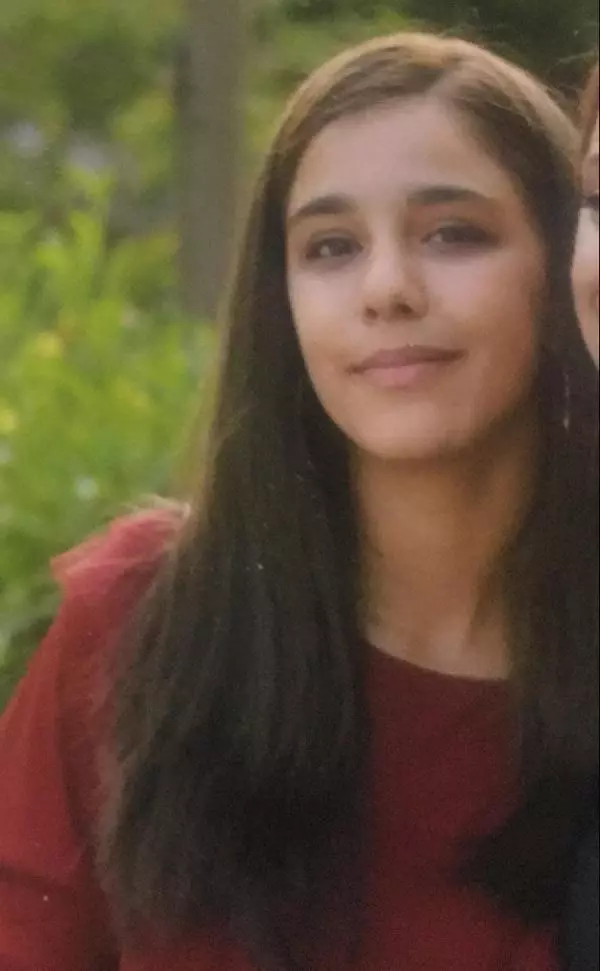 LİSELİ SONGÜL'DEN 9 GÜNDÜR HABER ALINAMIYOR LİSELİ SONGÜL'DEN 9 GÜNDÜR HABER ALINAMIYOR
