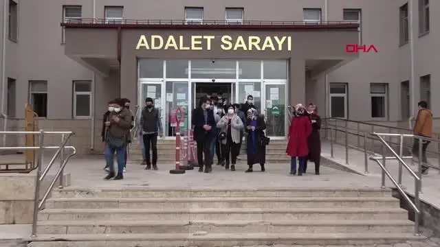 Son dakika haber... LİSELİ YUNUS EMRE'Yİ KALBİNDEN BIÇAKLAYARAK ÖLDÜREN SANIĞA 10 YIL HAPİS Son dakika haber... LİSELİ YUNUS EMRE'Yİ KALBİNDEN BIÇAKLAYARAK ÖLDÜREN SANIĞA 10 YIL HAPİS