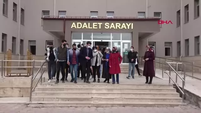 Son dakika haber... LİSELİ YUNUS EMRE'Yİ KALBİNDEN BIÇAKLAYARAK ÖLDÜREN SANIĞA 10 YIL HAPİS Son dakika haber... LİSELİ YUNUS EMRE'Yİ KALBİNDEN BIÇAKLAYARAK ÖLDÜREN SANIĞA 10 YIL HAPİS