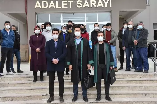 Liseli Yunus Emre'yi kalbinden bıçaklayarak öldüren sanığa 10 yıl hapis Liseli Yunus Emre'yi kalbinden bıçaklayarak öldüren sanığa 10 yıl hapis