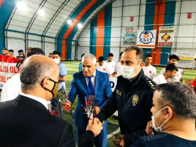 Madde bağımlısı gençler spora özendiriliyor Madde bağımlısı gençler spora özendiriliyor
