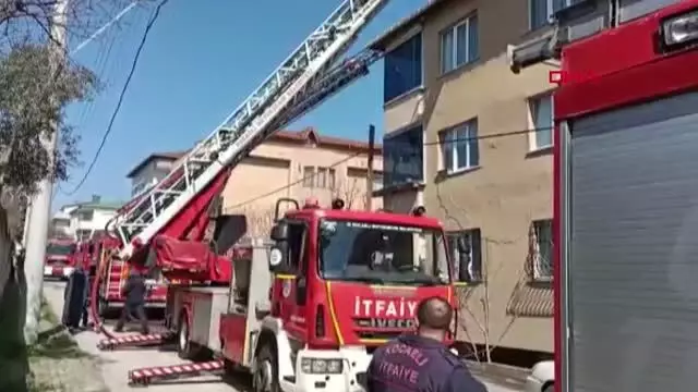 Son Dakika | MANGAL YAKARKEN ÇATIYI YAKTILAR Son Dakika | MANGAL YAKARKEN ÇATIYI YAKTILAR