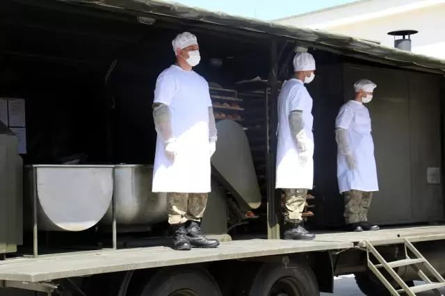 Son Dakika | Mehmetçik yerli ve milli olarak üretilen askeri üs ile daha güvende Son Dakika | Mehmetçik yerli ve milli olarak üretilen askeri üs ile daha güvende