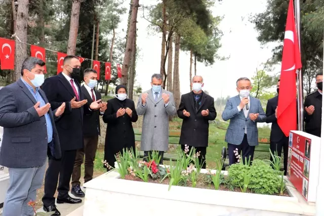 Mersinli Şehit Durmuş Tek'in adı, okul kütüphanesinde yaşayacak Mersinli Şehit Durmuş Tek'in adı, okul kütüphanesinde yaşayacak