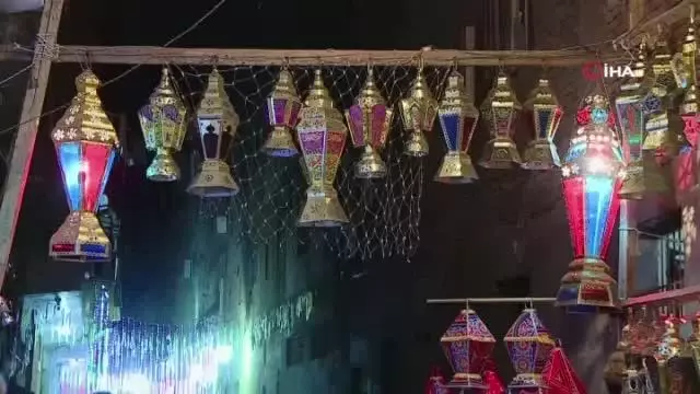 - Mısır'da 'Ramazan fenerleri' dükkanları süsledi - Mısır'da 'Ramazan fenerleri' dükkanları süsledi