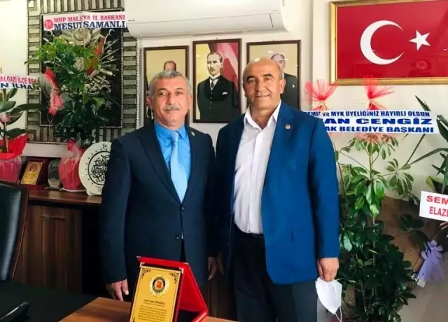 Muhtar Derneklerinden Gönültaş'a hayırlı olsun ziyareti Muhtar Derneklerinden Gönültaş'a hayırlı olsun ziyareti