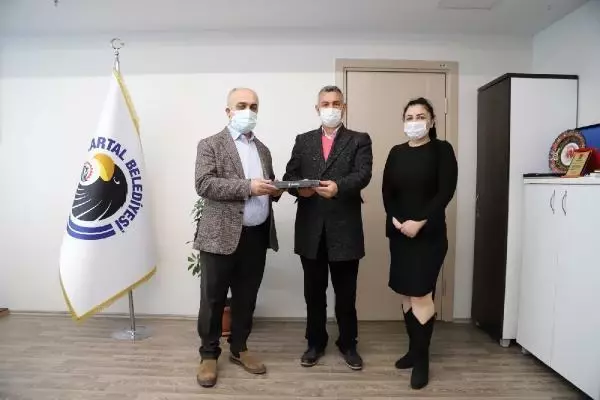 Son dakika haberi... Muhtarlar yarıştı, kazanan doğa ve Kartallı çocuklar oldu Son dakika haberi... Muhtarlar yarıştı, kazanan doğa ve Kartallı çocuklar oldu