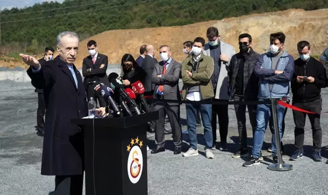 Mustafa Cengiz: 'Kemerburgaz'da dünyandaki kulüplerin örnek alacağı 6 saha yapılacak' -1- Mustafa Cengiz: 'Kemerburgaz'da dünyandaki kulüplerin örnek alacağı 6 saha yapılacak' -1-
