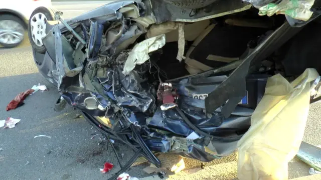Son Dakika | Kartal'da park halinde duran araç kaza sonrası takla atarak yola savruldu: 1 yaralı Son Dakika | Kartal'da park halinde duran araç kaza sonrası takla atarak yola savruldu: 1 yaralı