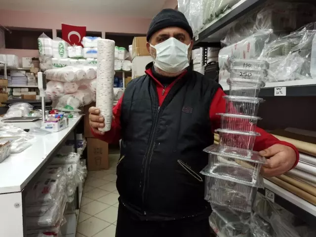 Oturma yasağı kalktı, paket servis ürünlerinin satışı düştü Oturma yasağı kalktı, paket servis ürünlerinin satışı düştü