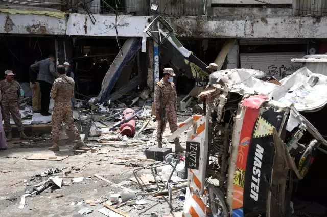- Pakistan'da patlama: 3 ölü, 6 yaralı - Pakistan'da patlama: 3 ölü, 6 yaralı