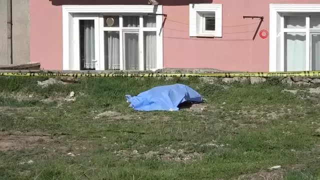 Son dakika haberi... Polisten kaçamayacağını anlayınca kendini vurdu, hayatını kaybetti Son dakika haberi... Polisten kaçamayacağını anlayınca kendini vurdu, hayatını kaybetti
