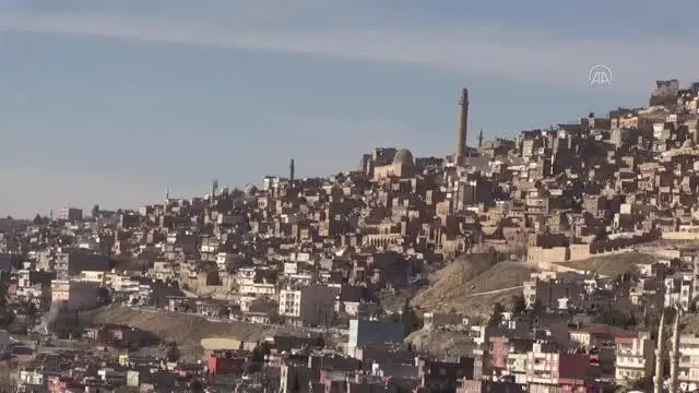 Rusya'dan gelen tur operatörleri ve turistler Mardin'i gezdi Rusya'dan gelen tur operatörleri ve turistler Mardin'i gezdi