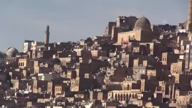 Rusya'dan gelen tur operatörleri ve turistler Mardin'i gezdi Rusya'dan gelen tur operatörleri ve turistler Mardin'i gezdi