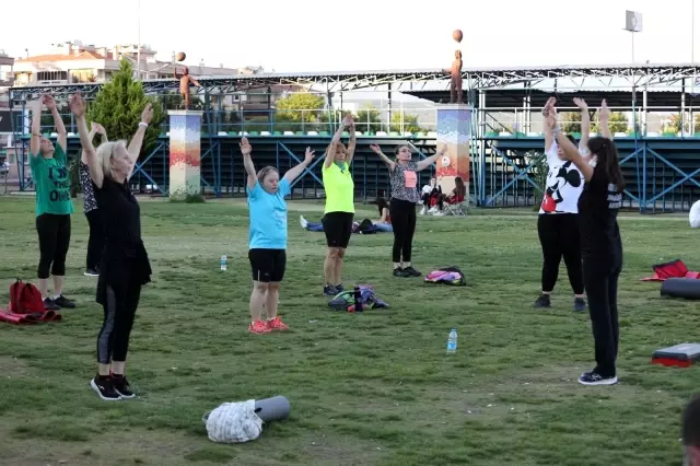 Sağlık için spor yapacaklar Sağlık için spor yapacaklar