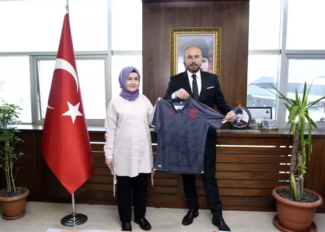 Samsunspor'a gönül verenler formalarına kavuştu Samsunspor'a gönül verenler formalarına kavuştu