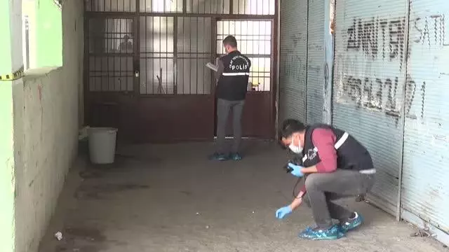ŞANLIURFA - Silahlı kavgada 2 kişi yaralandı ŞANLIURFA - Silahlı kavgada 2 kişi yaralandı