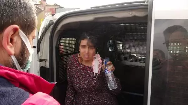 SAPIK, 'KARLOS' ADLI KÖPEĞİN BACAĞINDAN ISIRMASIYLA YAKALANDI SAPIK, 'KARLOS' ADLI KÖPEĞİN BACAĞINDAN ISIRMASIYLA YAKALANDI